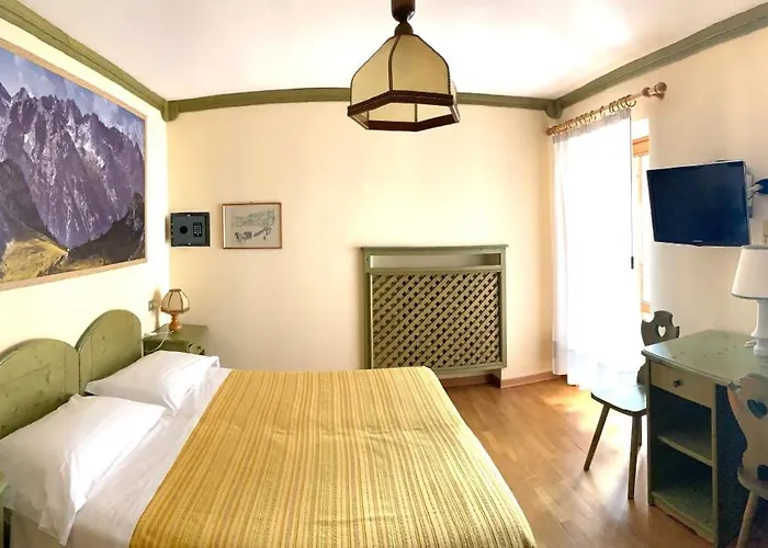 Albergo Garnì Ajarnola